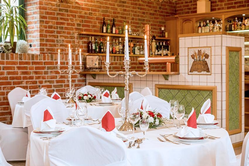 Schulzens Brauerei & Hotel Tangermuende Ngoại thất bức ảnh